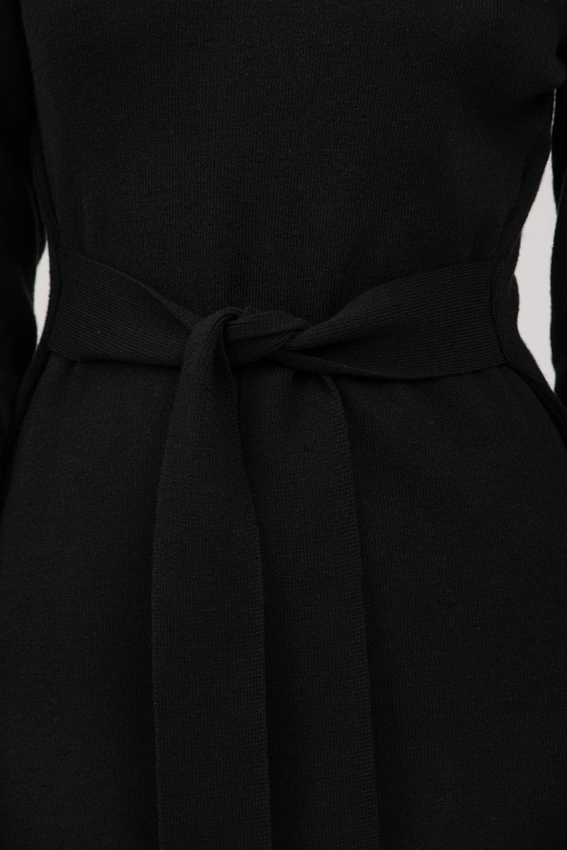 שמלת מור שחורה